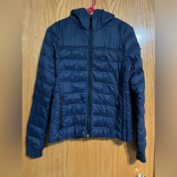 Hollister Jackets & Blazers - Hollister puffer jacket